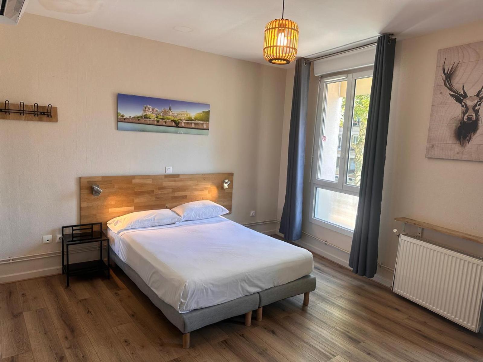 Hotel In Paris Обервилье Экстерьер фото